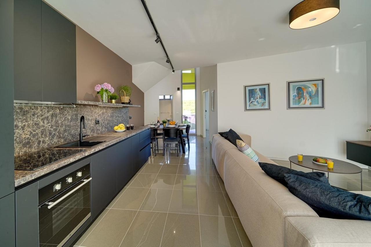 Apartment Hana Zambratija  Luaran gambar